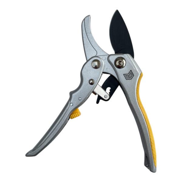 Leyat Premium Ratchet Gardening Secateurs - Image 4